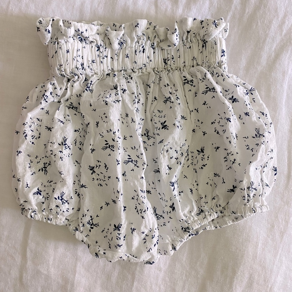 Ruffle shorts | Never worn | 2T